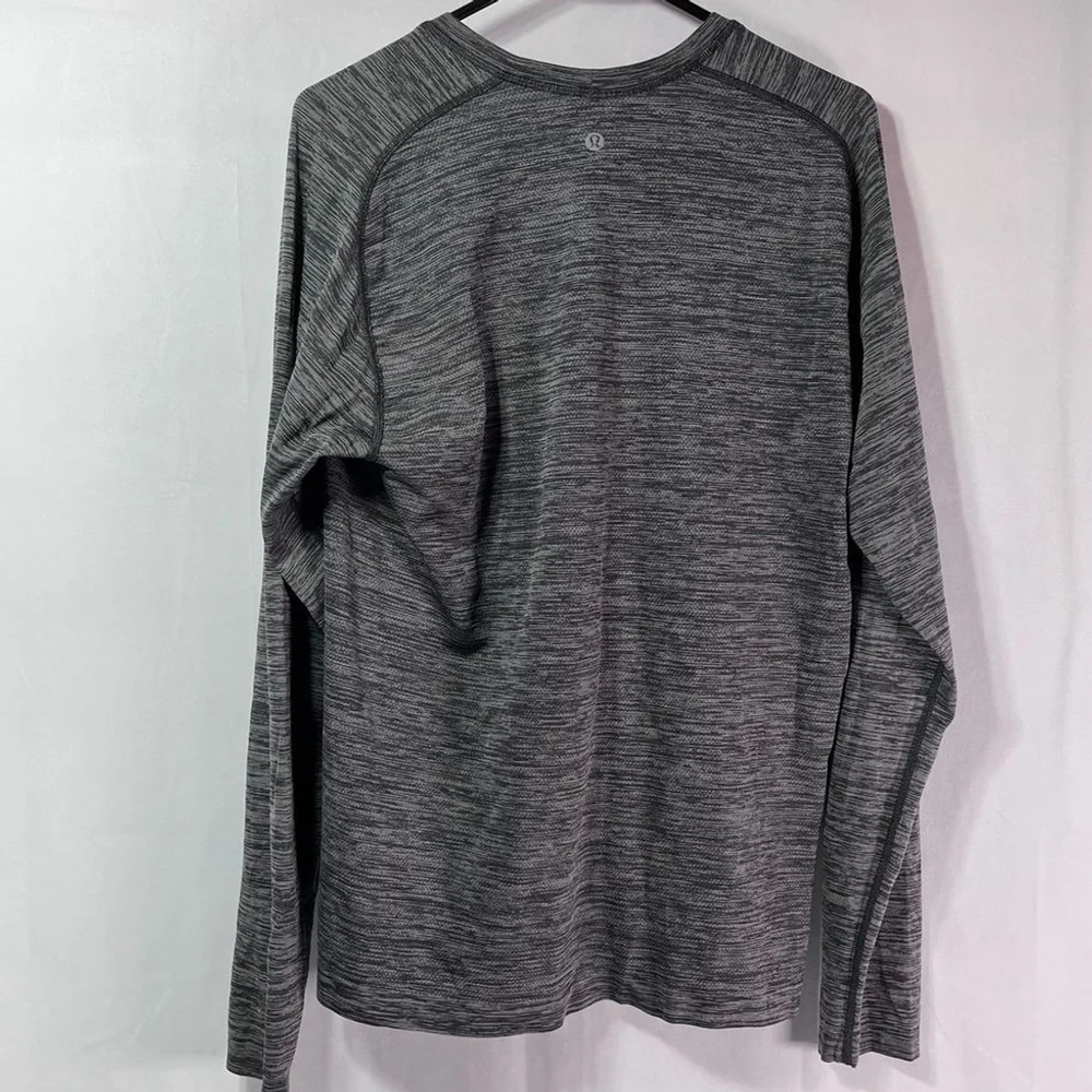 Lululemon Mens Metal Vent‎ Heathered Grey L/S T-Shirt Size Large EUC - Picture 2 of 8